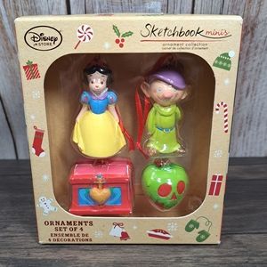 Disney Store Sketchbook Minis 4 Set Christmas Ornaments Snow White & Dopey (NIB)
